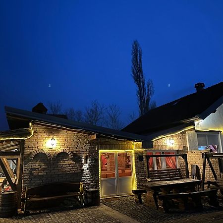 Matanovi Dvori Villa Slavonski Brod Exteriör bild