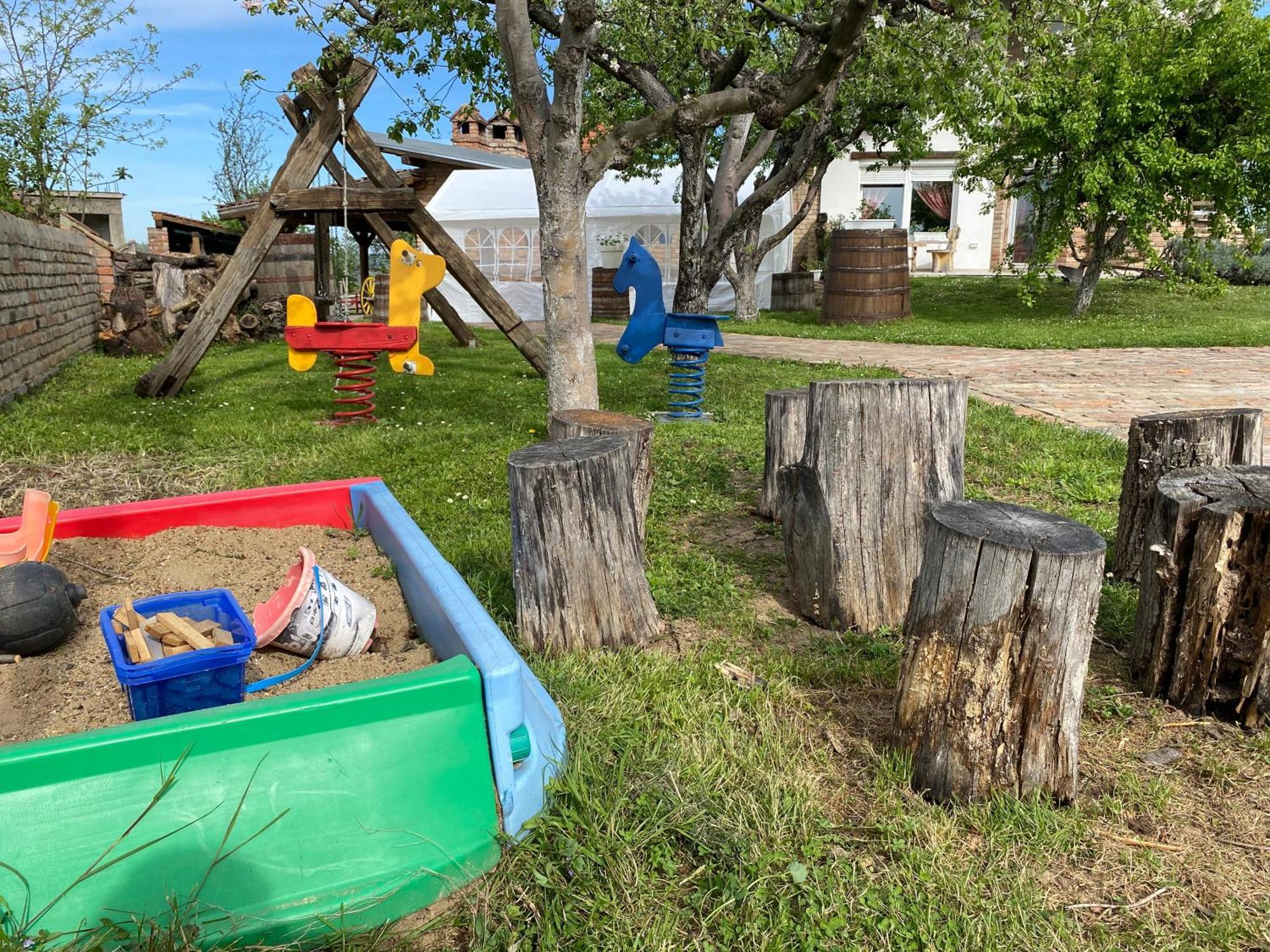 Matanovi Dvori Villa Slavonski Brod Exteriör bild