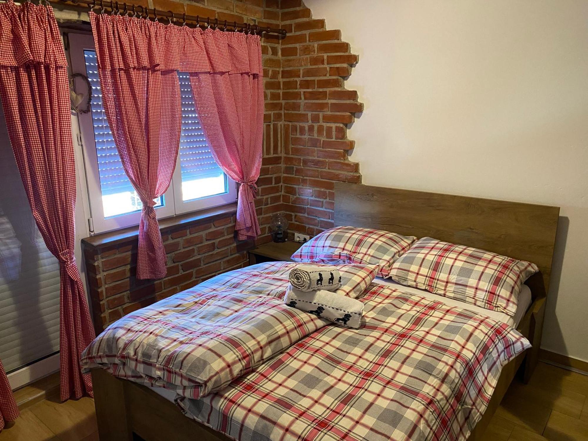 Matanovi Dvori Villa Slavonski Brod Exteriör bild