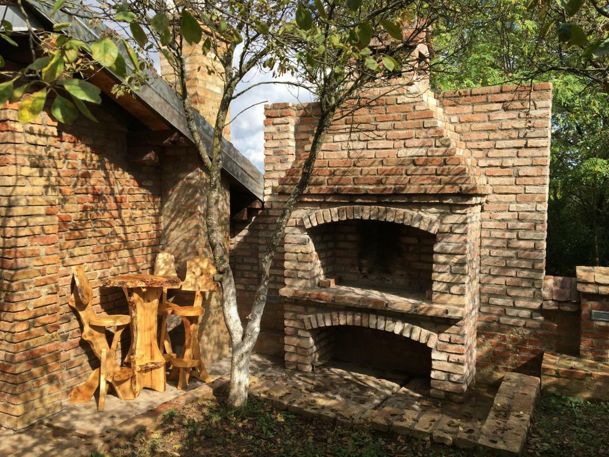 Matanovi Dvori Villa Slavonski Brod Exteriör bild